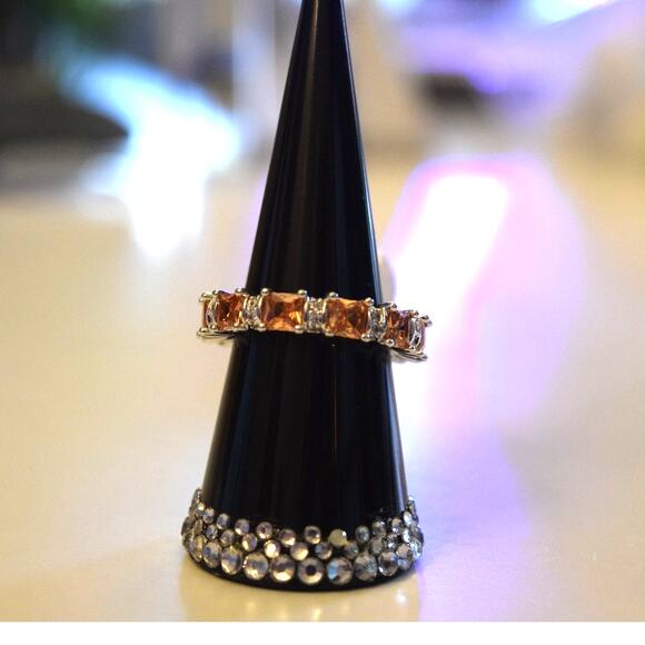 Bomb Party Ring Size 7 - Picture 3 of 10